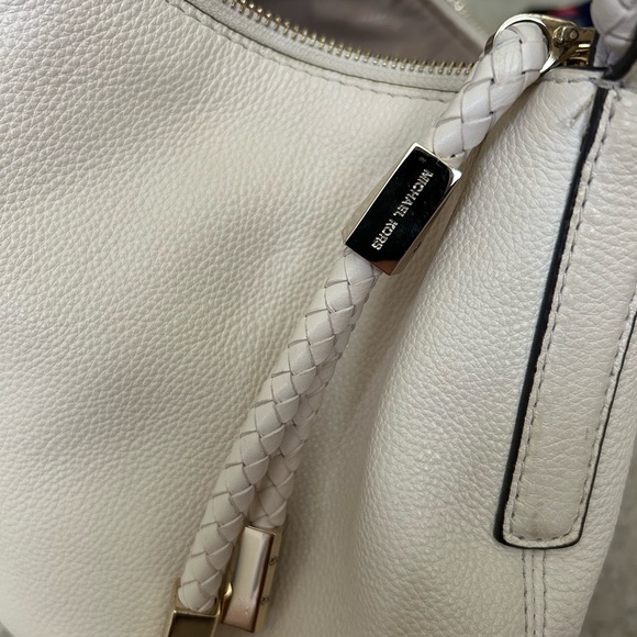 Michael Kors Lexington Large Pebbled Leather Shoulder Bag Light sand - Picture 9 of 12